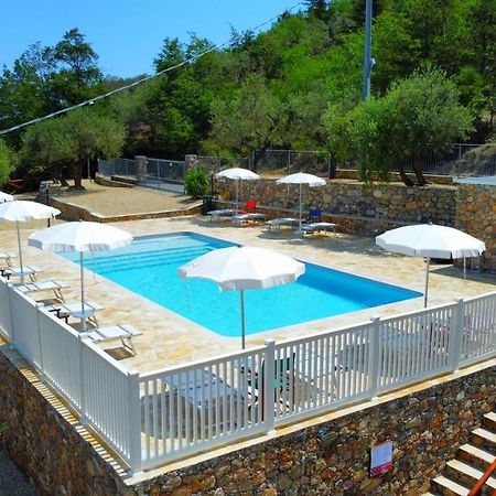 Agriturismo Monte Acuto - Natura, Mare & Relax In Piscina Toirano Bagian luar foto