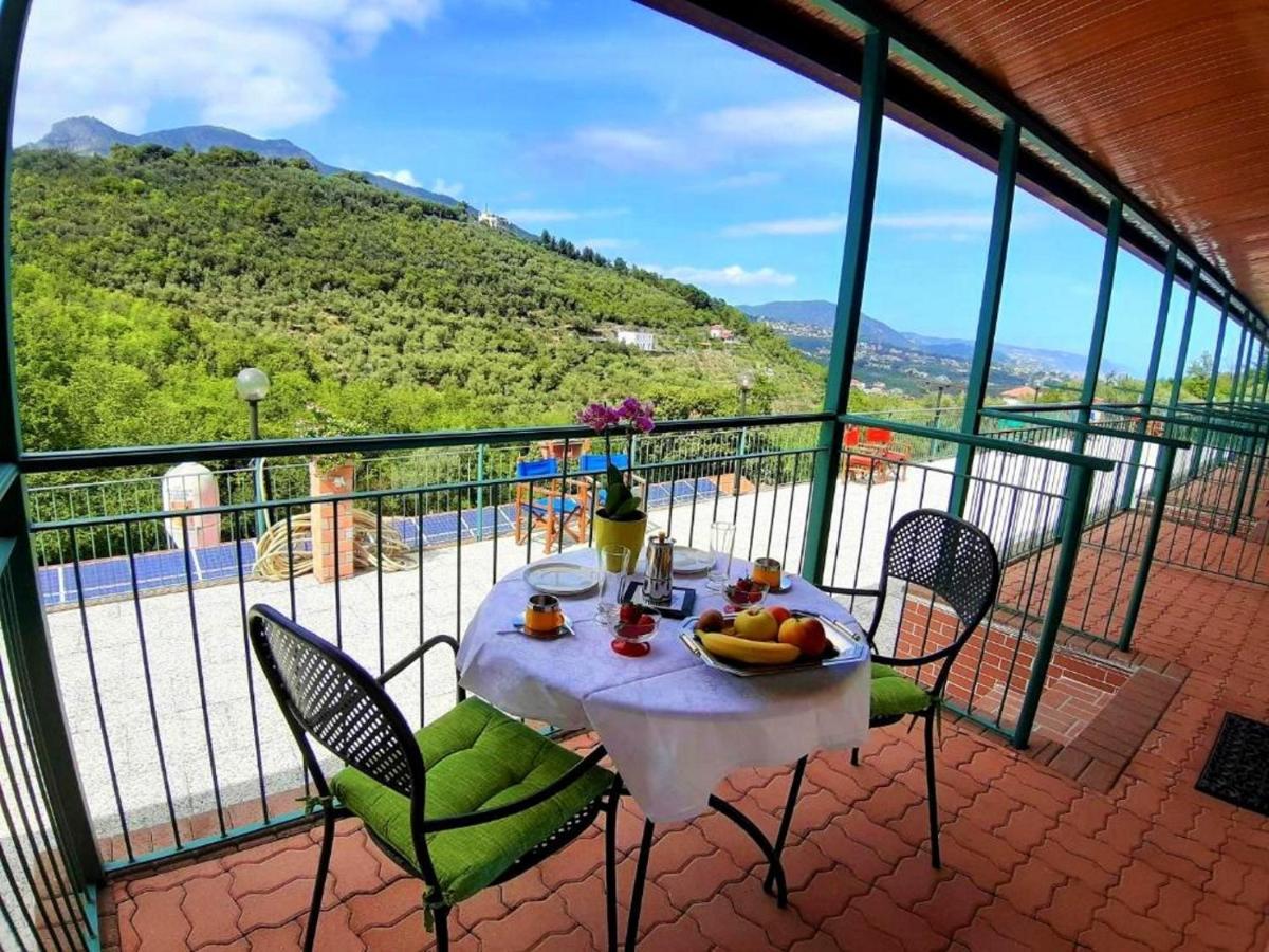 Agriturismo Monte Acuto - Natura, Mare & Relax In Piscina Toirano Bagian luar foto